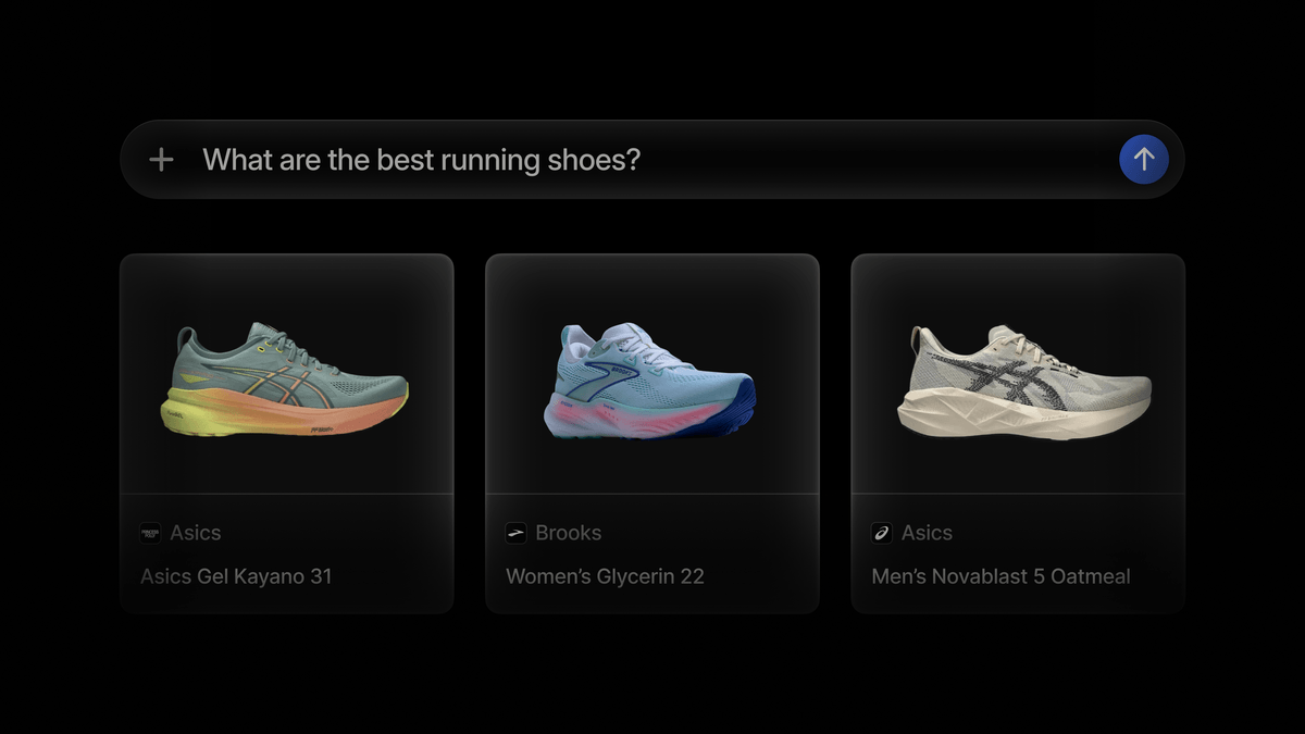 ChatGPT alışveriş alanı: «What are the best running shoes?» sorgusunda yatay dizilmiş üç ürün kartı (Asics, Brooks, Asics) ve koyu tema arayüz.