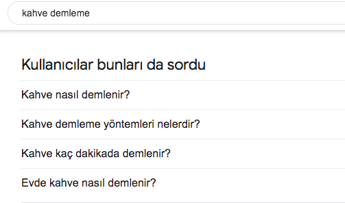 Google SERP üzerinde Kullanıcılar bunları da sordu kutusu, kahve demleme ile ilgili sorular.